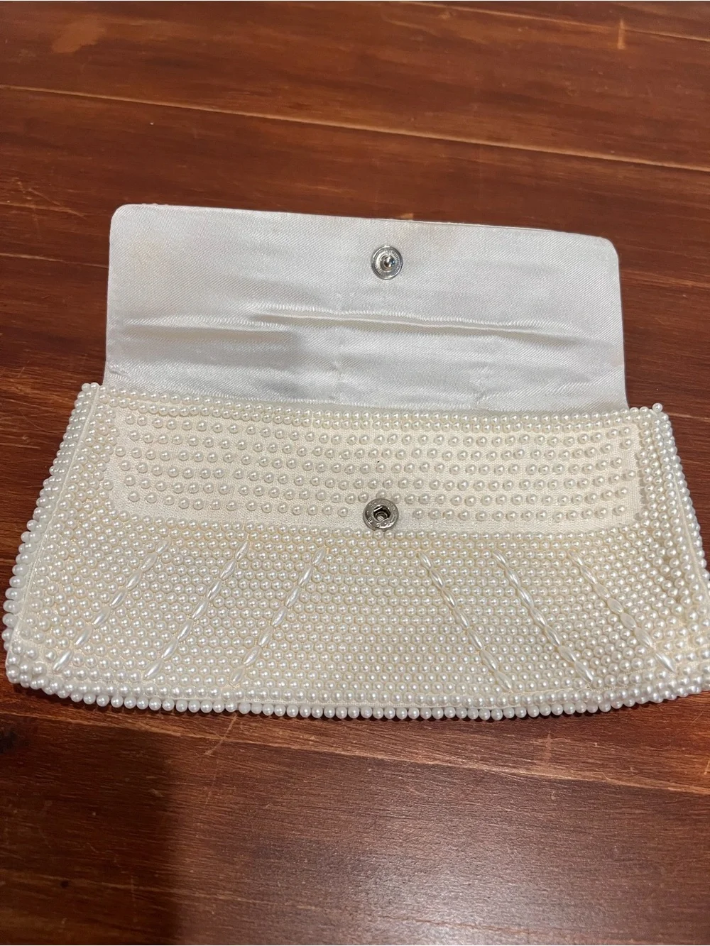 N/A elegant vintage